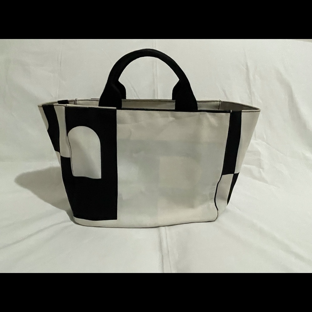💥WEEKEND SALE💥 
Authentic Bally hand bag - Picture 3 of 12